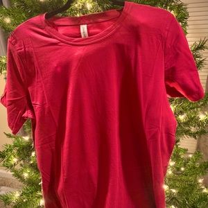 Magenta shirt sleeve top